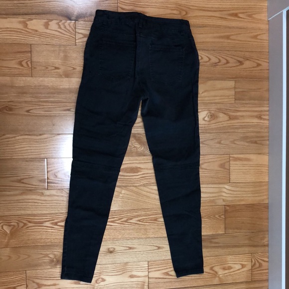 Black Skinny Jeans With Zippers - Picture 3 of 5